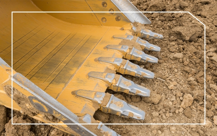 Ground engaging tool on the ground Ground engaging tool on the ground